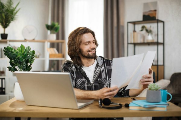 Freelancing en informatique : avantages et perspectives de carrière
