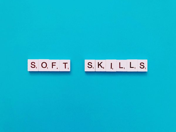 Découvrez les meilleures plateformes de soft skills pour réussir